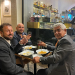 A  CENA....CON  LA  PRO  LOCO